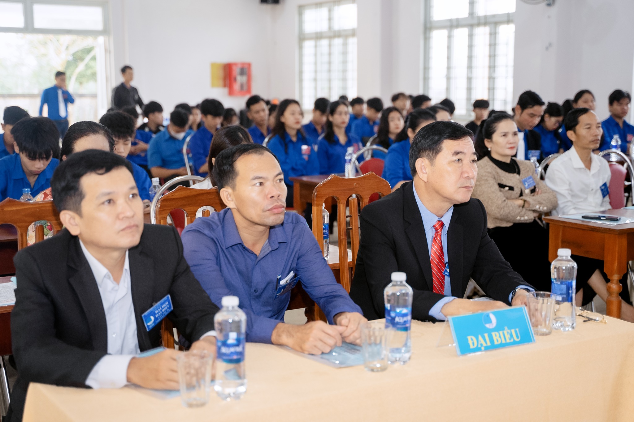 Các đại biểu dự đại hội
