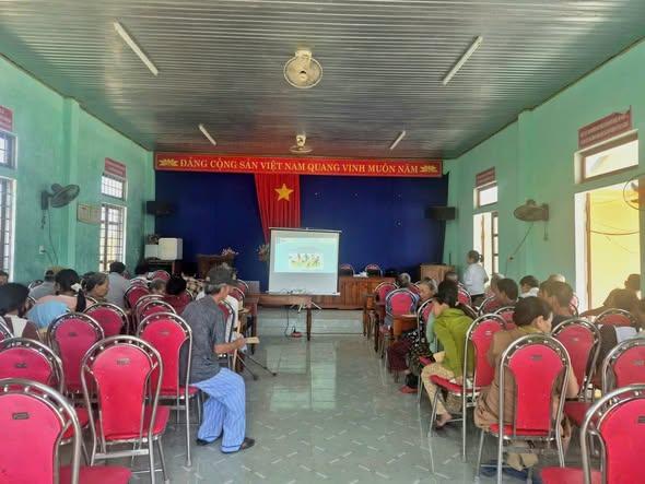 XÃ VĨNH ĐỊNH ĐẨY MẠNH CÔNG TÁC TUYÊN TRUYỀN, PHỔ BIẾN CHÍNH SÁCH PHÁP LUẬT, CHĂM LO, BẢO VỆ VÀ PHÁT...