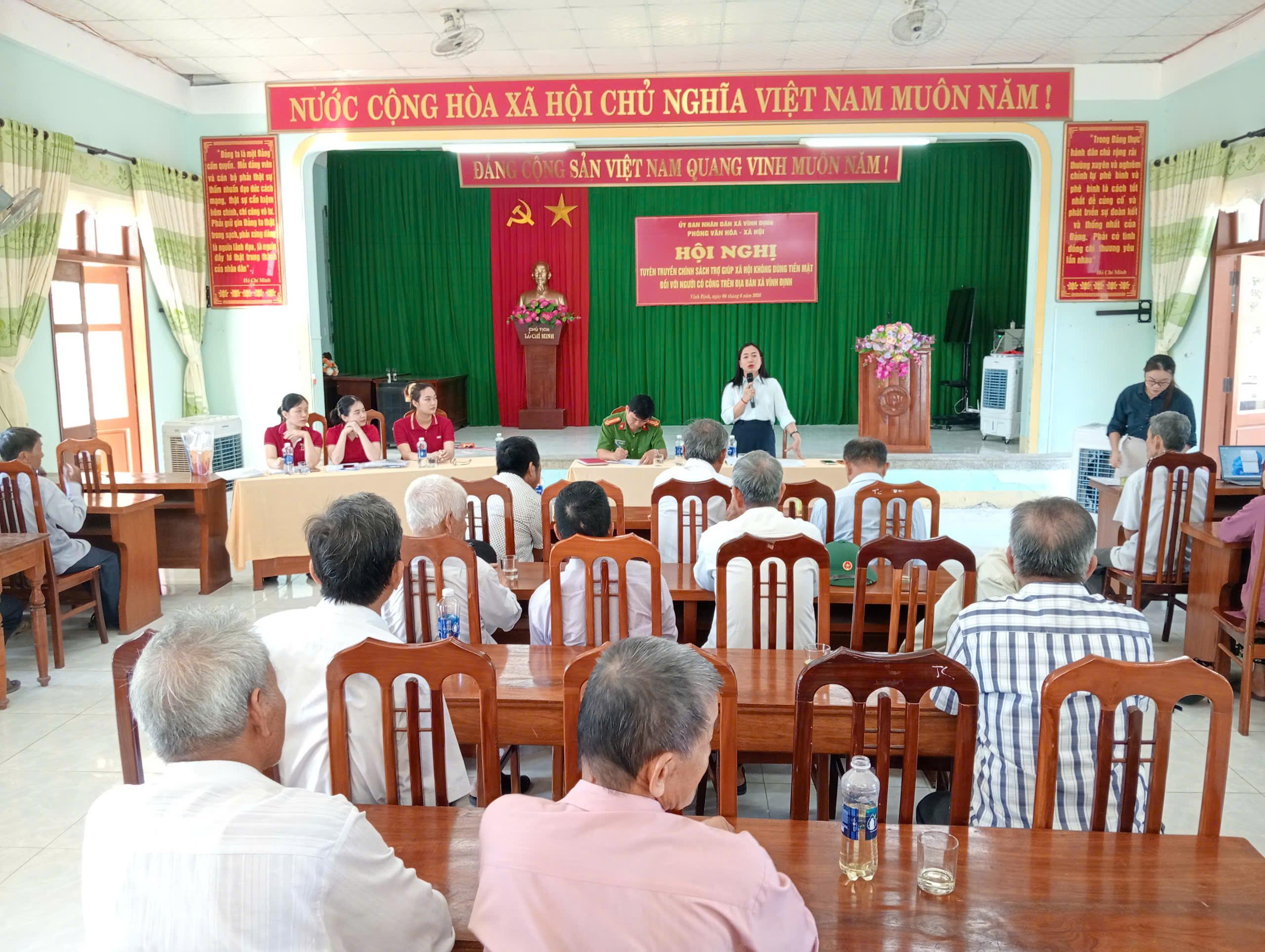 VĨNH ĐỊNH ĐẨY MẠNH TUYÊN TRUYỀN TRỢ GIÚP XÃ HỘI KHÔNG DÙNG TIỀN MẶT